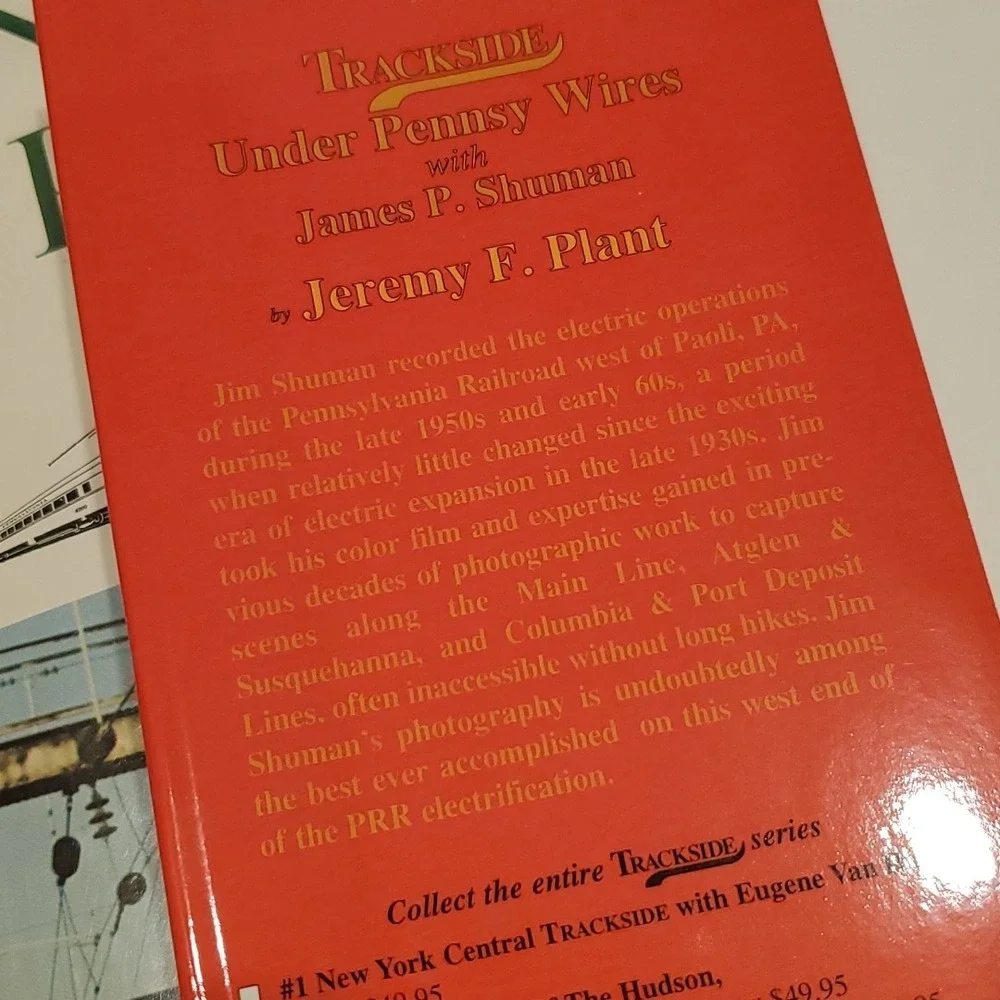 2 Pennsylvania‎ Railroad coffee table books